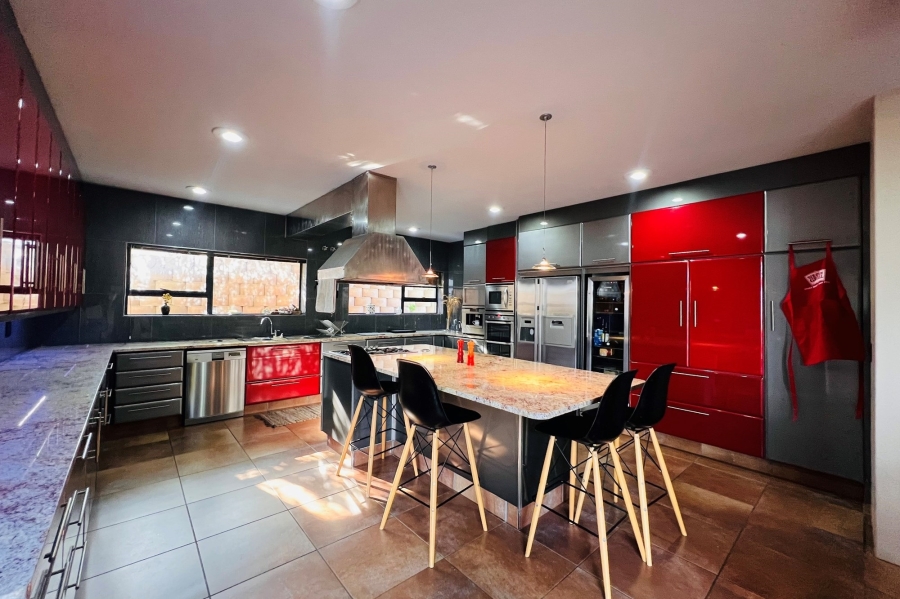 4 Bedroom Property for Sale in Baronetcy Estate Western Cape